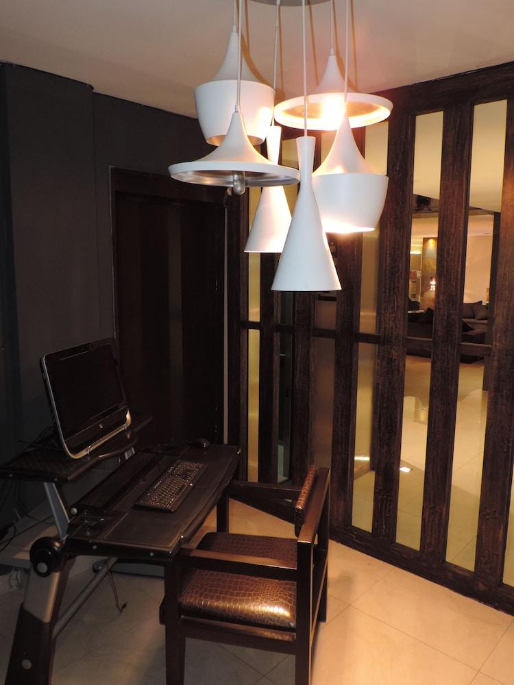 Hotel Senorial Platino León de los Aldamas Extérieur photo