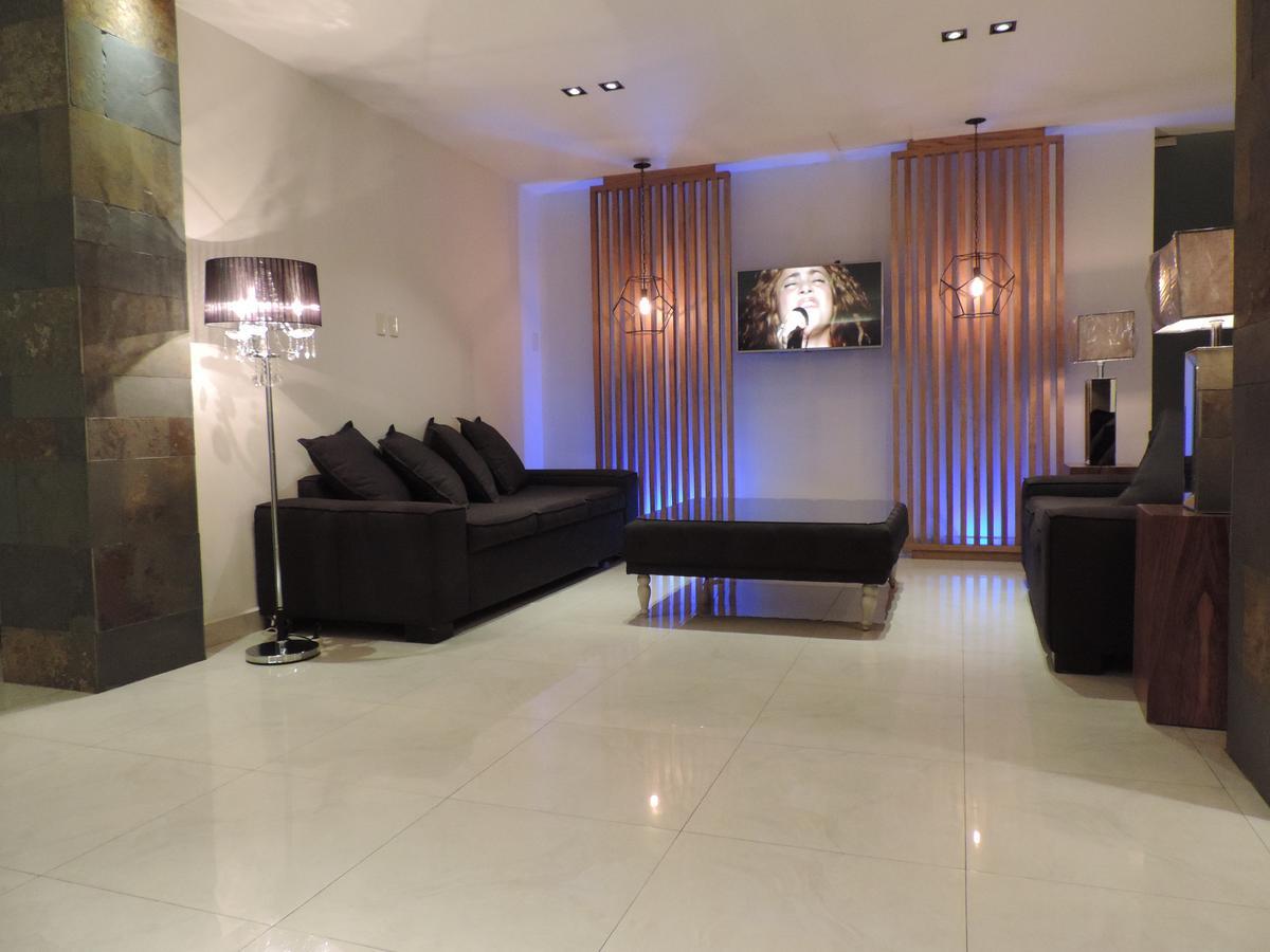 Hotel Senorial Platino León de los Aldamas Extérieur photo