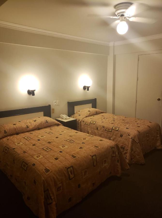 Hotel Senorial Platino León de los Aldamas Extérieur photo